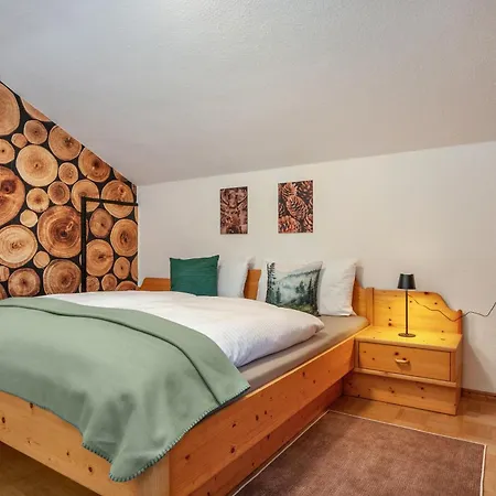 Carlina Apartment